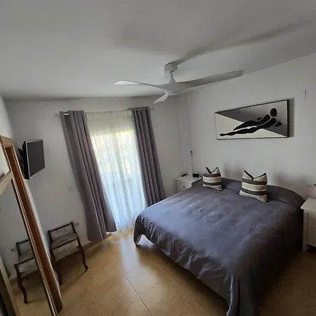 Apartamento Relax En Familia Junto Al Mar Les Palmeres Sueca
